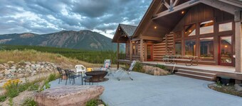 Luxushaus mit herrlichem Bergblick auf den Glacier Park, 1,6 km vom Eingang entfernt