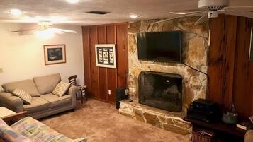 TV, fireplace, DVD player, video library