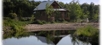 APRIL / MAY DISCOUNT 25% private, pets, hot tub, pond, trout stream on 35 acres
