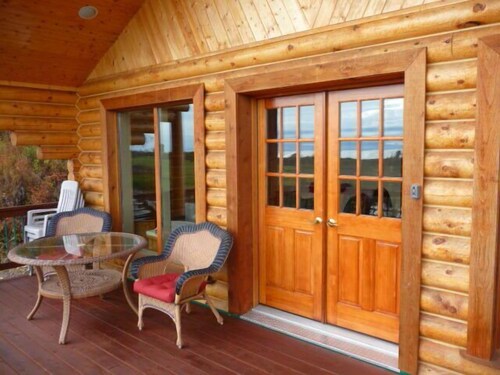 Panoramic Views And Privacy On A 40 Acre Homestead