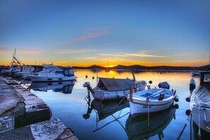 Marina/club náutico