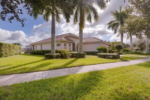 Exterior - Lely Masters Reserve: Golf, Players club, Private pool, Ultimate comfort! (Naples)