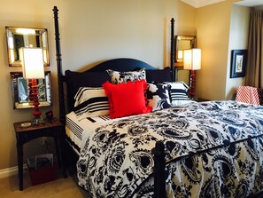 1 slaapkamer, een strijkplank/strijkijzer, gratis wifi, beddengoed