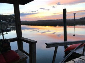 Property grounds - Deepwater Charm in Beaufort SC with Private Dock (Beaufort)