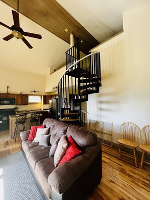 Smart TV, fireplace, DVD player