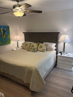 3 bedrooms, iron/ironing board, WiFi, bed sheets