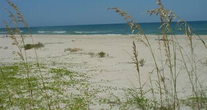 East End -Beach Oasis- St. George Island. Beach Condo / Full Sized Swimming Pool