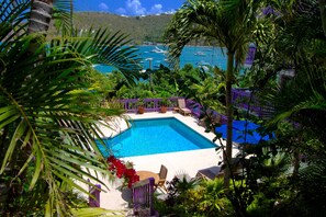 Alberca al aire libre 