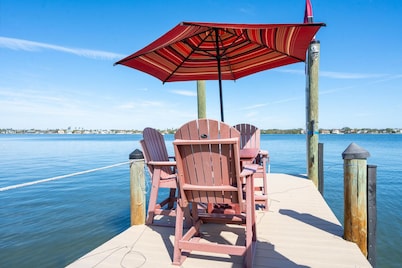 Siesta Key Luxury Bayfront Home Steps from the World's Finest Beaches