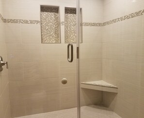 Combined shower/bathtub, hair dryer, soap