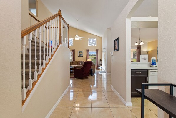 Interior - Golf Course View Villa! Just 25 mins to Disney Magic (Davenport)