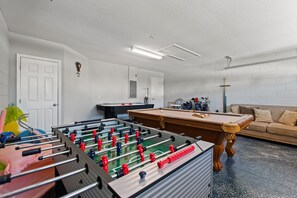 Spielezimmer