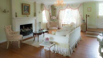 Télévision, lecteur de DVD, chaßne hi-fi