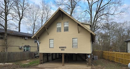 Water View Property, Pet Friendly, Golfing, Fishing, Marina, Swim, Park, Trails