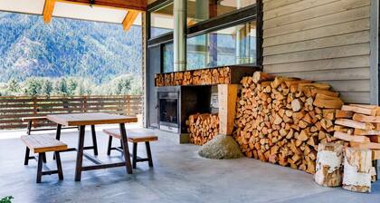 Na-Mu Lodge, Finest Lodge Leavenworth