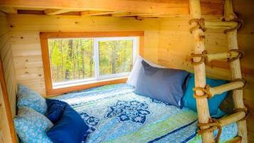 Desk, bed sheets