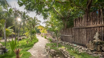 Enceinte de lâhĂ©bergement