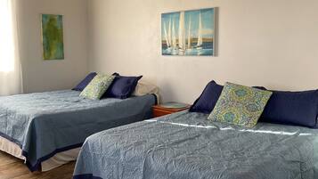 3 Schlafzimmer, Bügeleisen/Bügelbrett, WLAN, Bettwäsche