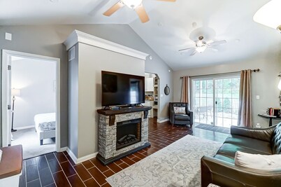 Cottage in Loveland w/ River access & bike trail!