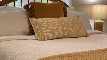 7 sovrum, strykjÀrn/strykbrÀda, gratis wi-fi och sÀngklÀder