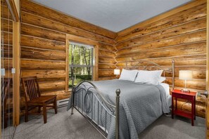 2 bedrooms, internet, bed sheets