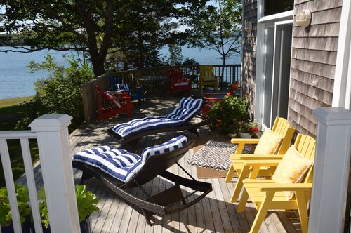 A Piece of Heaven in Nova Scotia
Private oceanfront setting on beautiful grounds