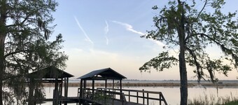 Heated Pool, Private Tennis/Pickleball Court, Private Dock on Satilla River