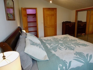 1 chambre, bureau, Wi-Fi gratuit, draps fournis