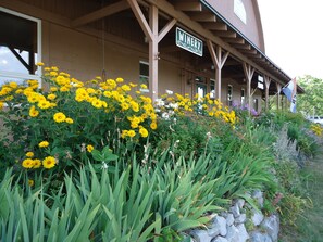 Exterior detail - Stay in the heart of Leelanau county wine tasting region. Views to Traverse Bay (Suttons Bay)