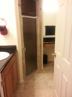 Combined shower/tub, hair dryer, towels, soap - QUITE INVITING!! CANYON VIEW AT VENTANA (Tucson)