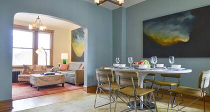 The Bucktown House - Suite #4 - Heart of Wicker/Bucktown, 10 minutes to downtown