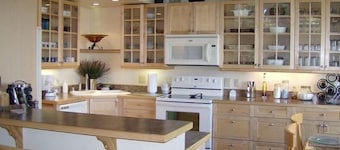 LUSSO VISTA CONDO / ski-in / ski-out / Canyon / EAGLE EXPRESS