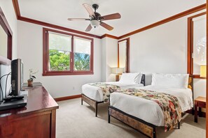 3 bedrooms, iron/ironing board, WiFi, bed sheets