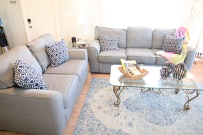 Smart TV, Netflix, DVD player, books - Oceanside, pet friendly, smart home with plenty of paddle equipment (Cudjoe Key)