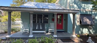 Sis’s Cottage - Southport, NC