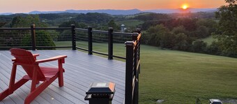 Guest House overlooking the Valley