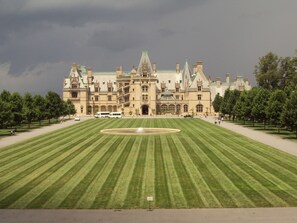 مكان جذب سياحي