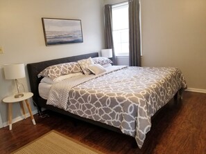 3 habitaciones, tabla de planchar con plancha y wifi gratis 