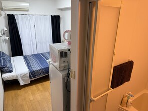 1 chambre, fer et planche Ă repasser, Wi-Fi, literie fournie