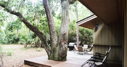 WOW! WHAT A DEAL for a HOUSE in SeaPines! Great Locations 2 BR -Pets ok