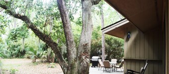 WOW! WHAT A DEAL for a HOUSE in SeaPines! Great Locations 2 BR -Pets ok