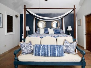 5 Schlafzimmer, Schreibtisch, Bügeleisen/Bügelbrett, kostenloses WLAN