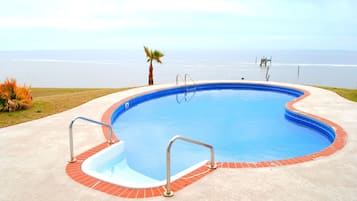Piscina all'aperto
