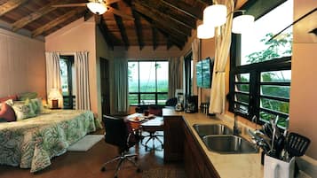 1 chambre, fer et planche Ă repasser, Wi-Fi, draps fournis