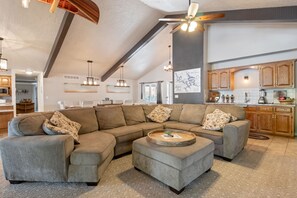 Smart TV, fireplace, DVD player, books