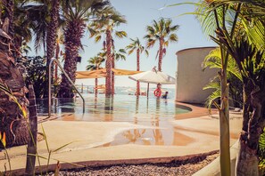 Outdoor pool -  Stunning Sunsets over the Sea! Las Colinas @ Puerta Cortes Resort (La Paz)
