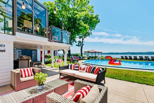 Noël Magique * 39 pers. 8 ch 9 s.b * SPA * billard * 15 min Vieux-Quebec 