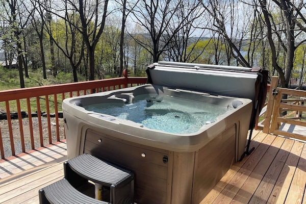 Bain à remous extérieur