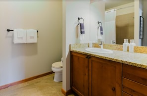 Hair dryer, towels