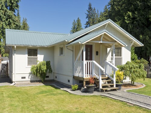 Oh Happy Day House!  For Fun or Business